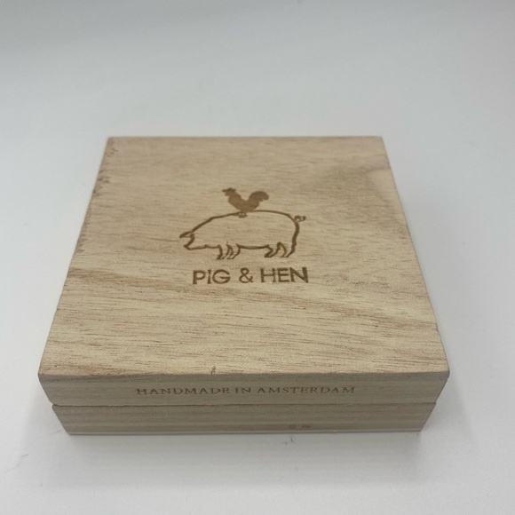 PIG & HEN CORD BRACELET HANDMADE M/W/KIDS - Picture 1 of 4